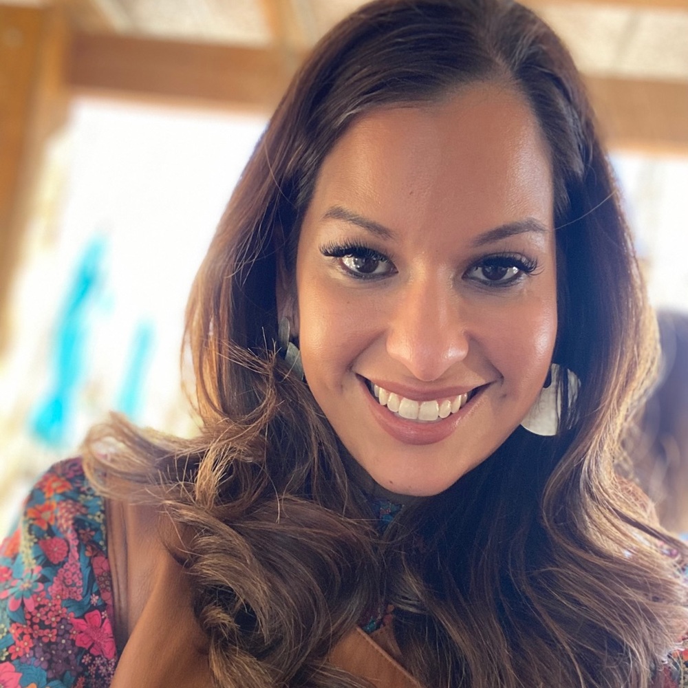 Meet your Posher, Renee